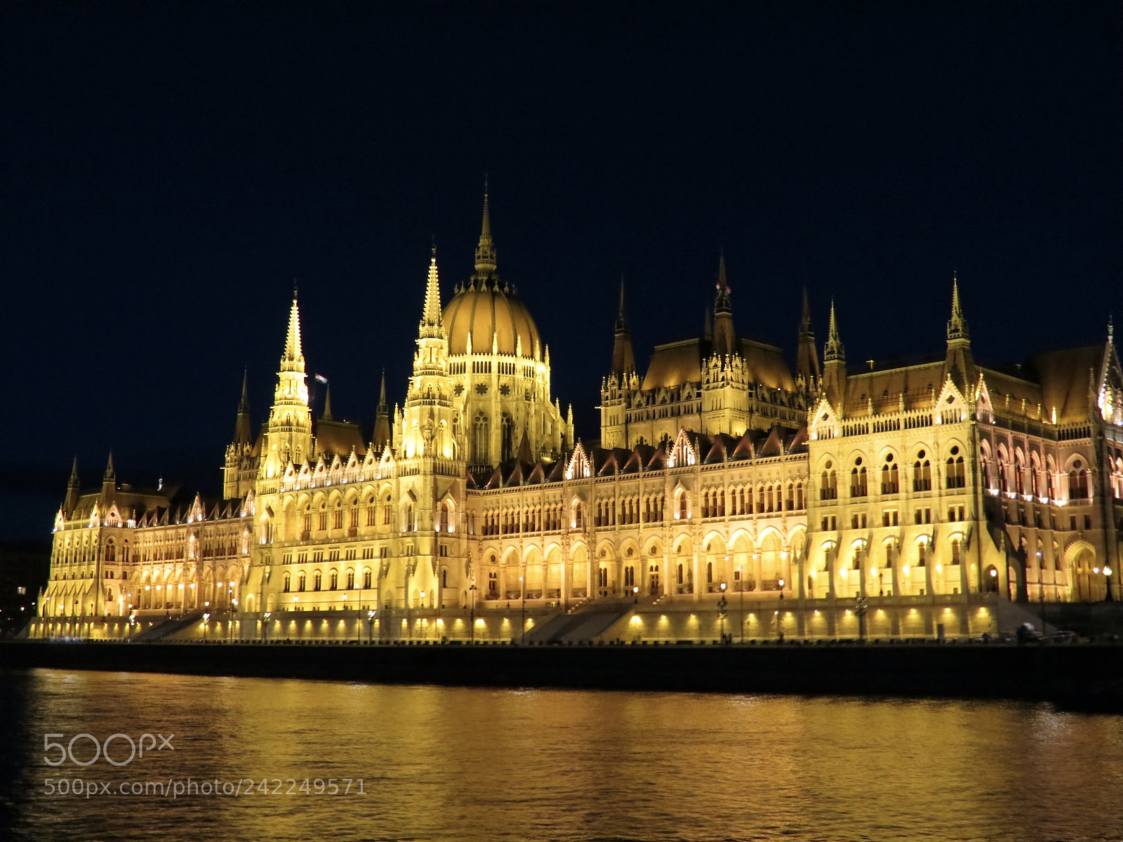 Canon PowerShot SX40 HS sample photo. Parliament in budapest photography