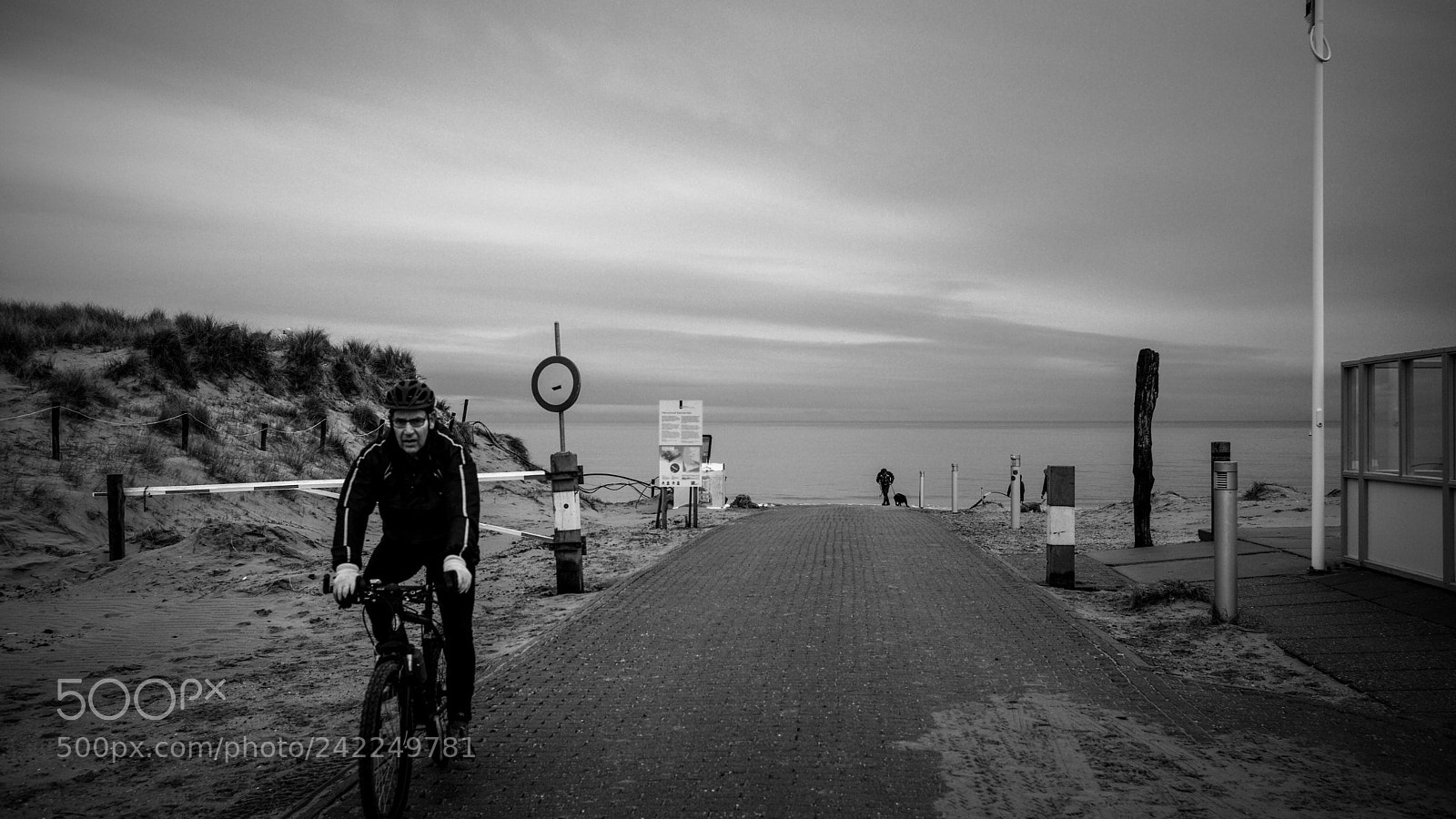 Leica M (Typ 240) sample photo. The cyclist, the man photography