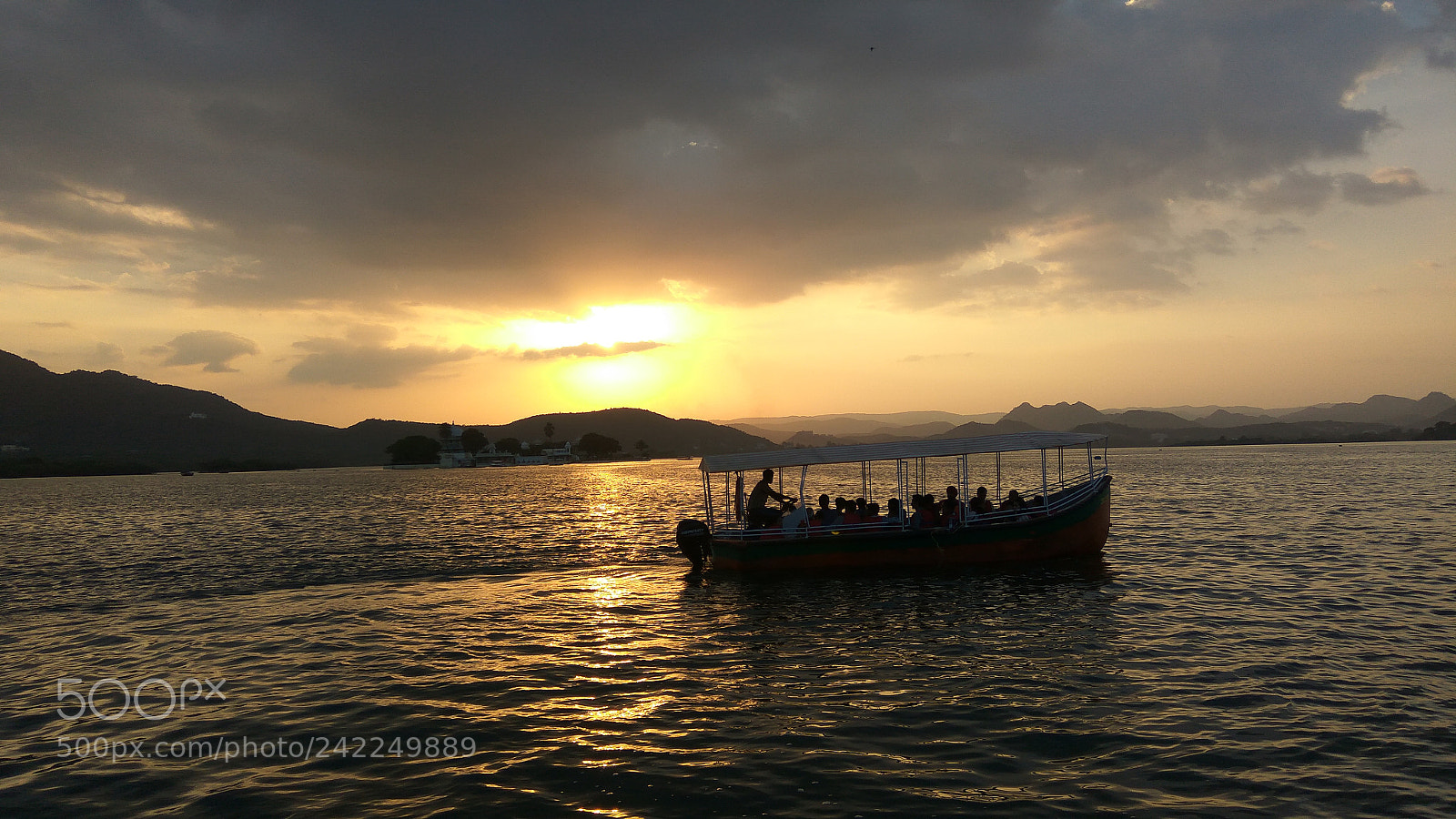 Xiaomi Redmi Note3 sample photo. Sail away. photography