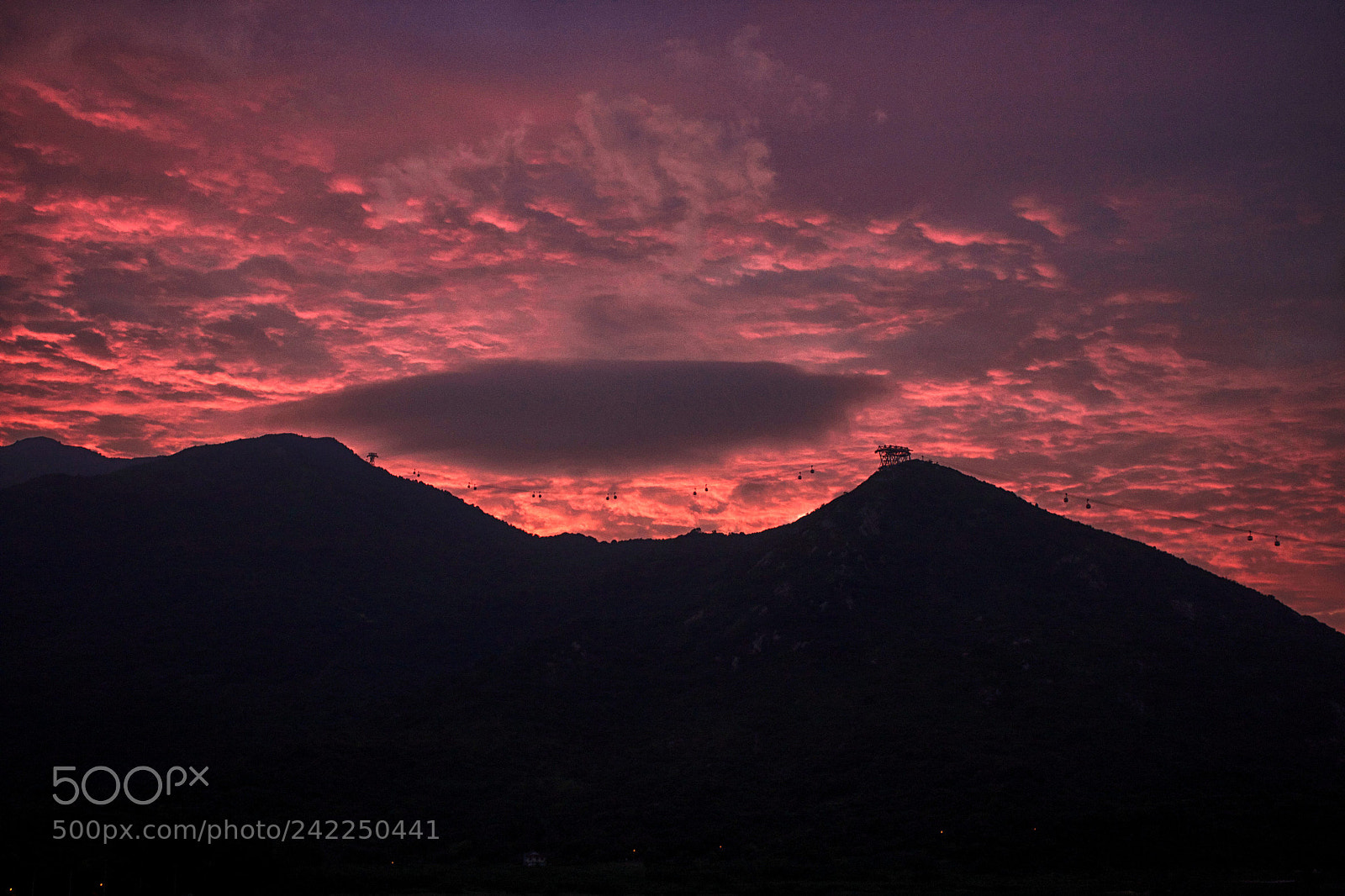 Canon EOS 500D (EOS Rebel T1i / EOS Kiss X3) sample photo. Burning sky photography