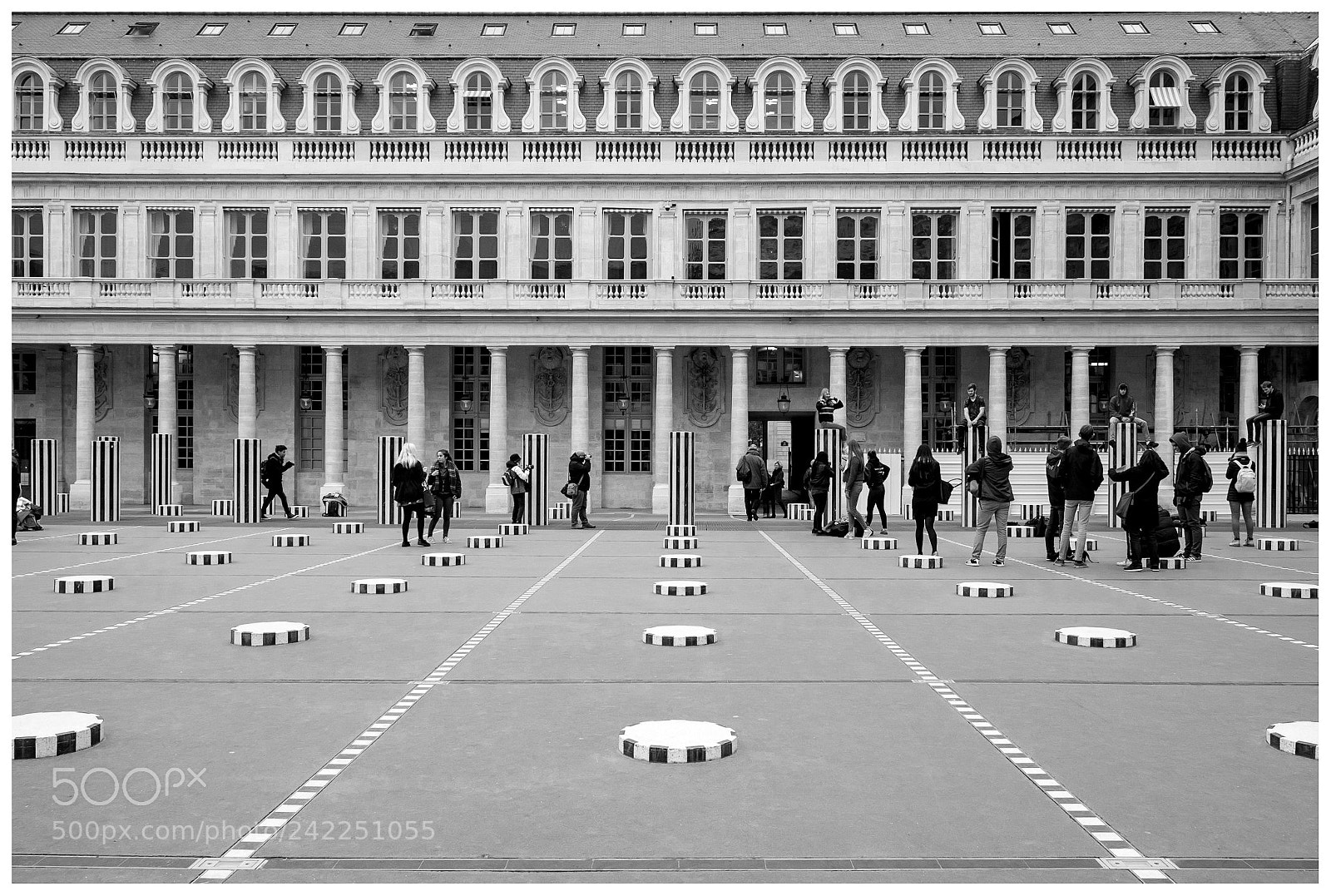 Fujifilm X-T10 sample photo. Paris in blackandwhite photography