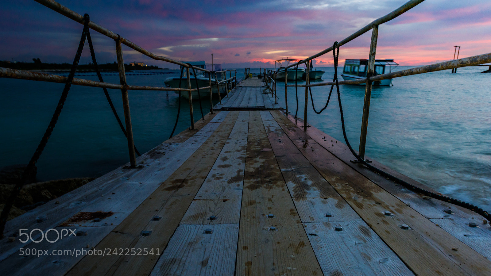 Nikon D810 sample photo. Boat dock photography