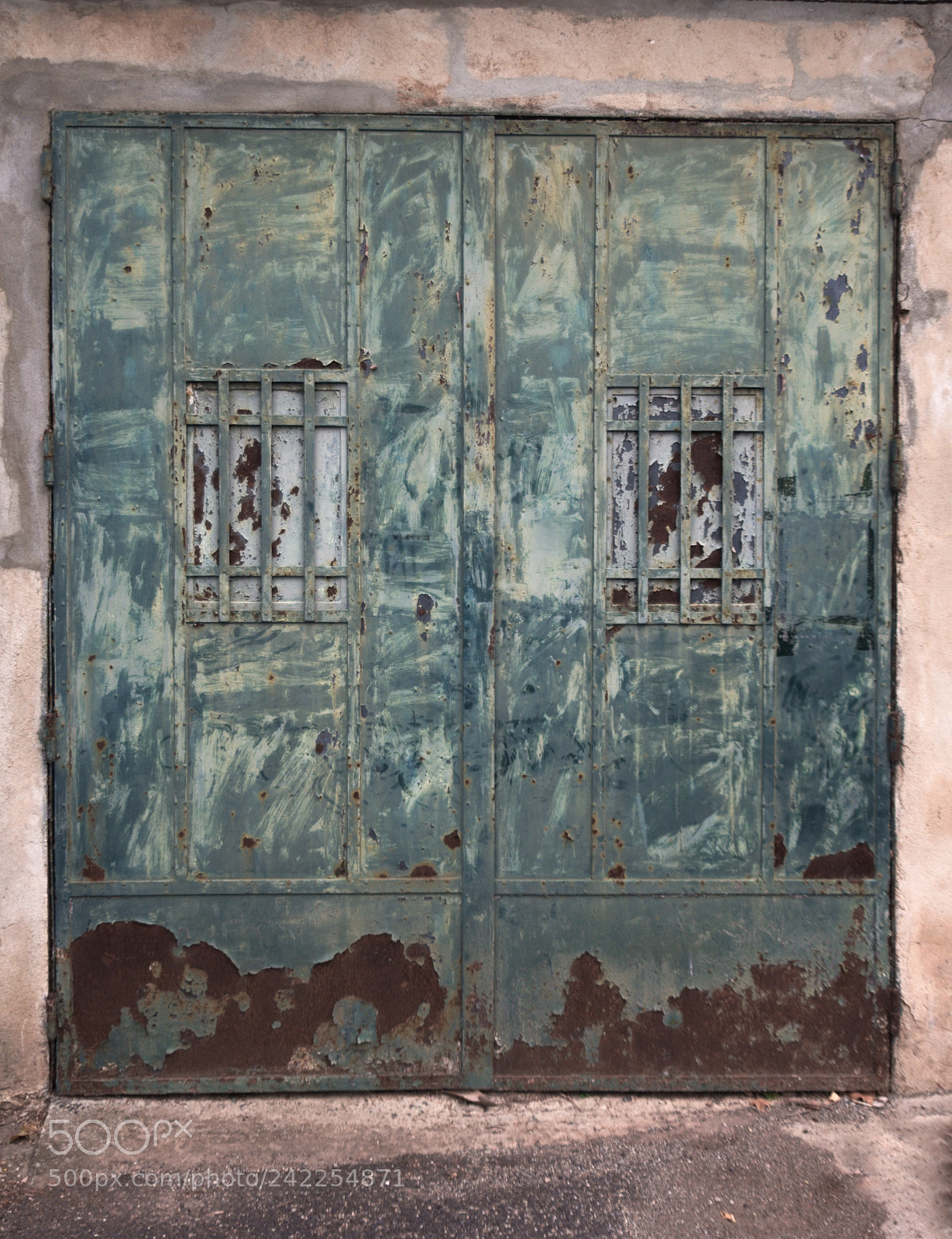 Pentax K-5 sample photo. Door photography
