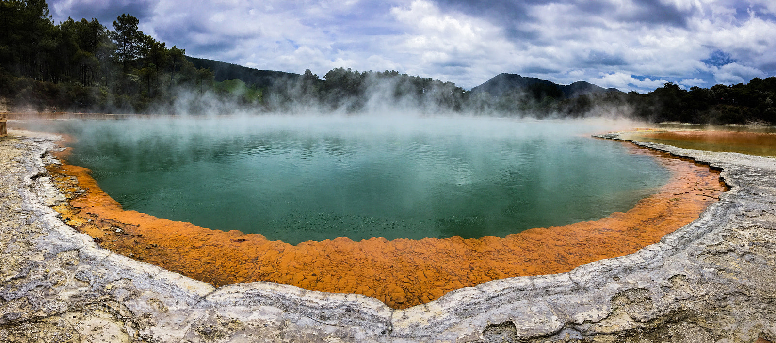 Apple iPhone SE sample photo. Wai-o-tapu photography