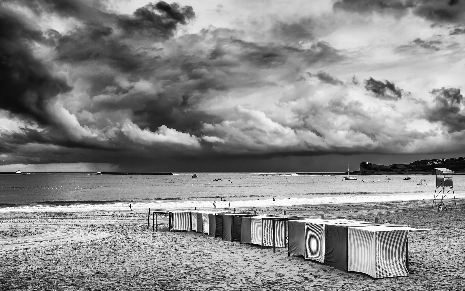 Canon EOS 550D (EOS Rebel T2i / EOS Kiss X4) sample photo. Just before storm photography