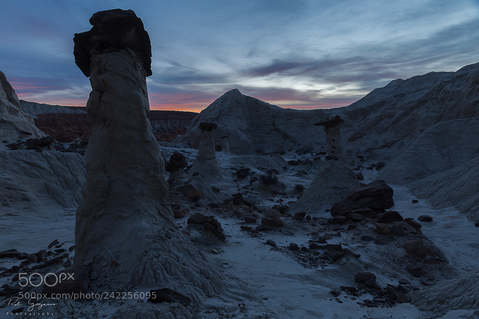 Canon EOS 6D Mark II sample photo. Hoodoos in sunset photography
