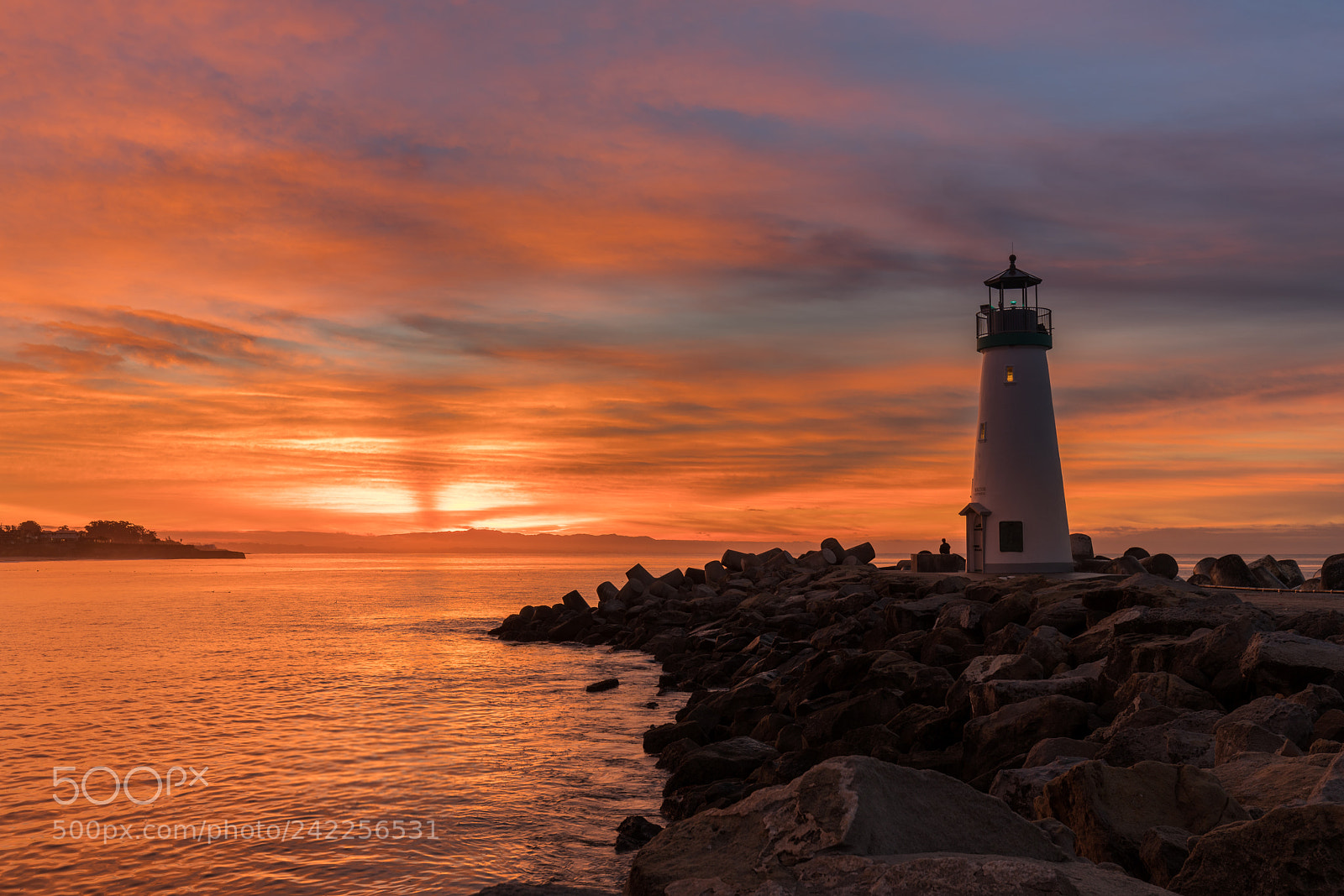Sony a7R III sample photo. Sunrise, martin's lighthouse, santa photography