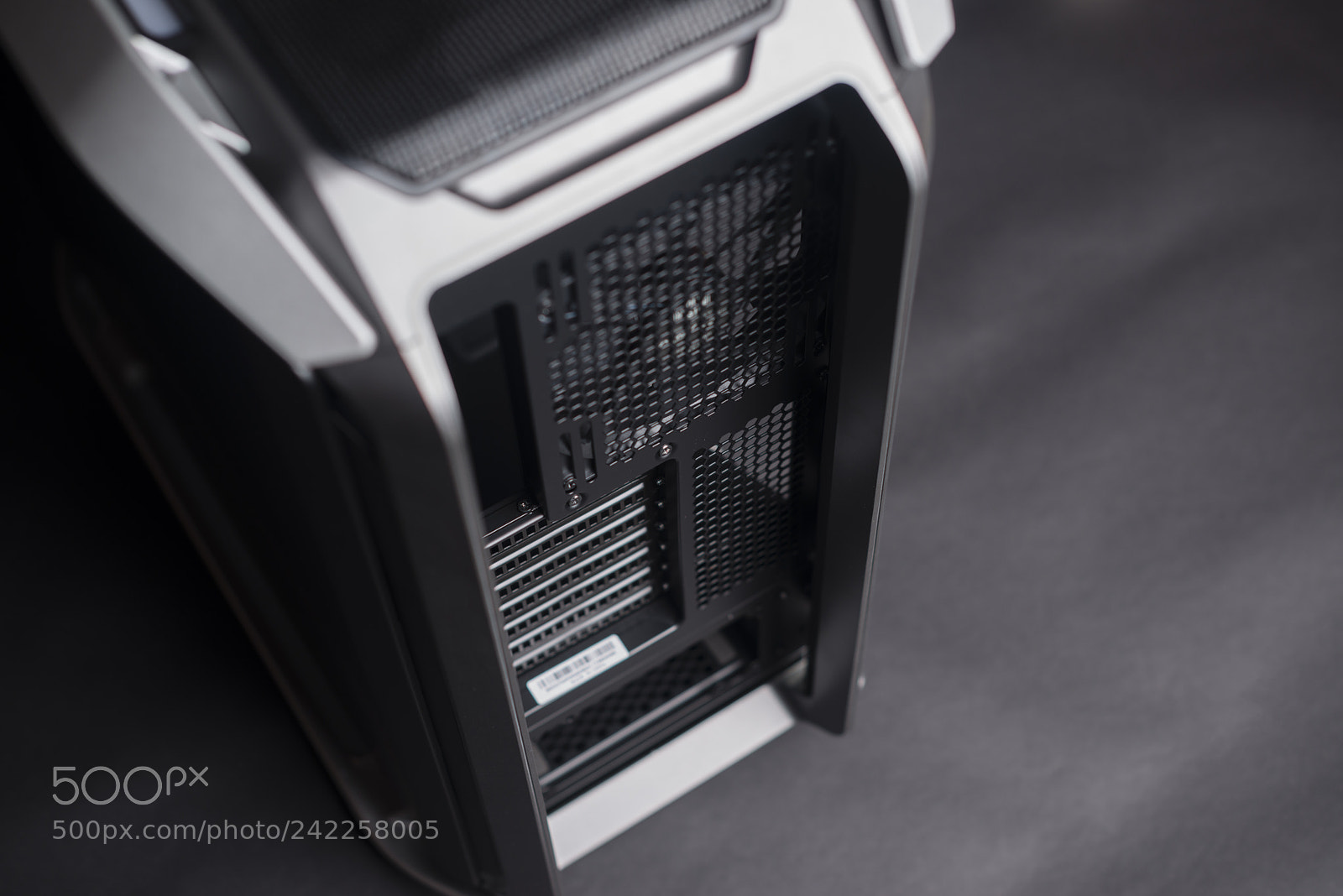 Nikon D800 sample photo. Coolermaster c700p photography