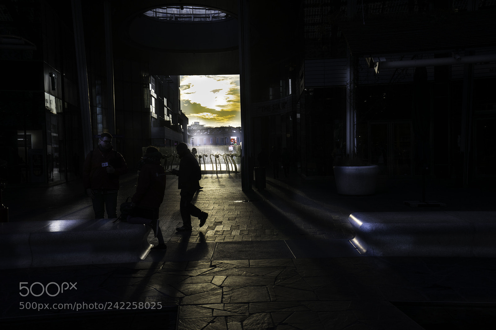 Sony a7 II sample photo. Milano piazza photography