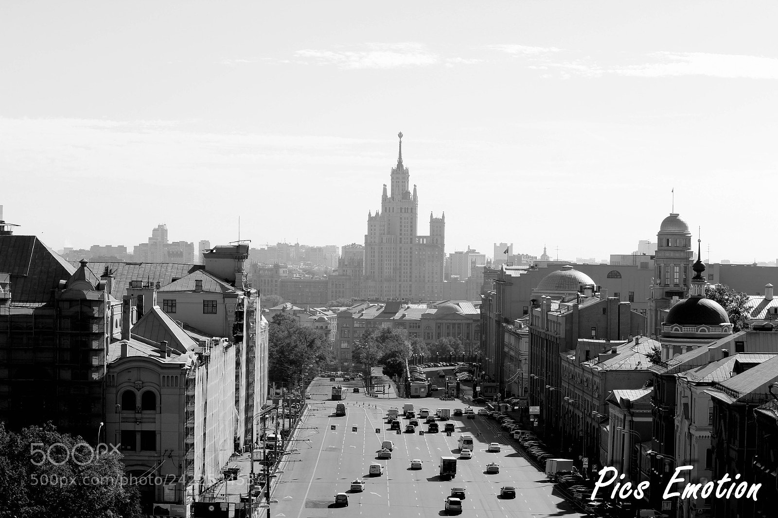 Canon EOS 550D (EOS Rebel T2i / EOS Kiss X4) sample photo. September in moscow photography