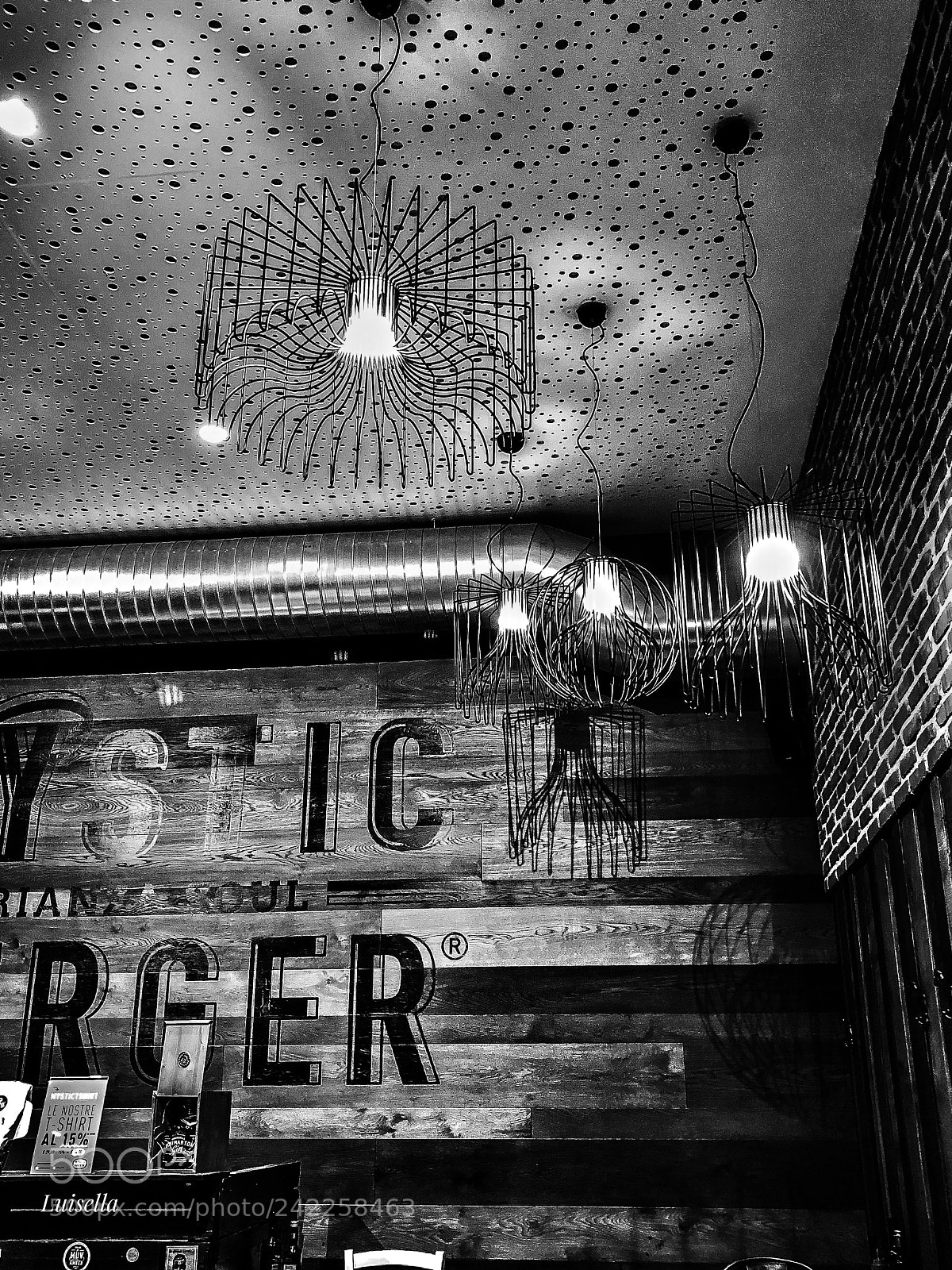 Apple iPhone X sample photo. Mystic burger photography
