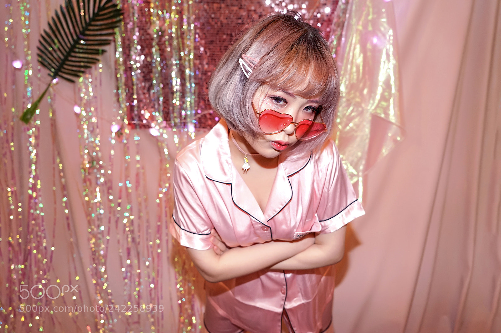 Sony a7 II sample photo. Pink photography