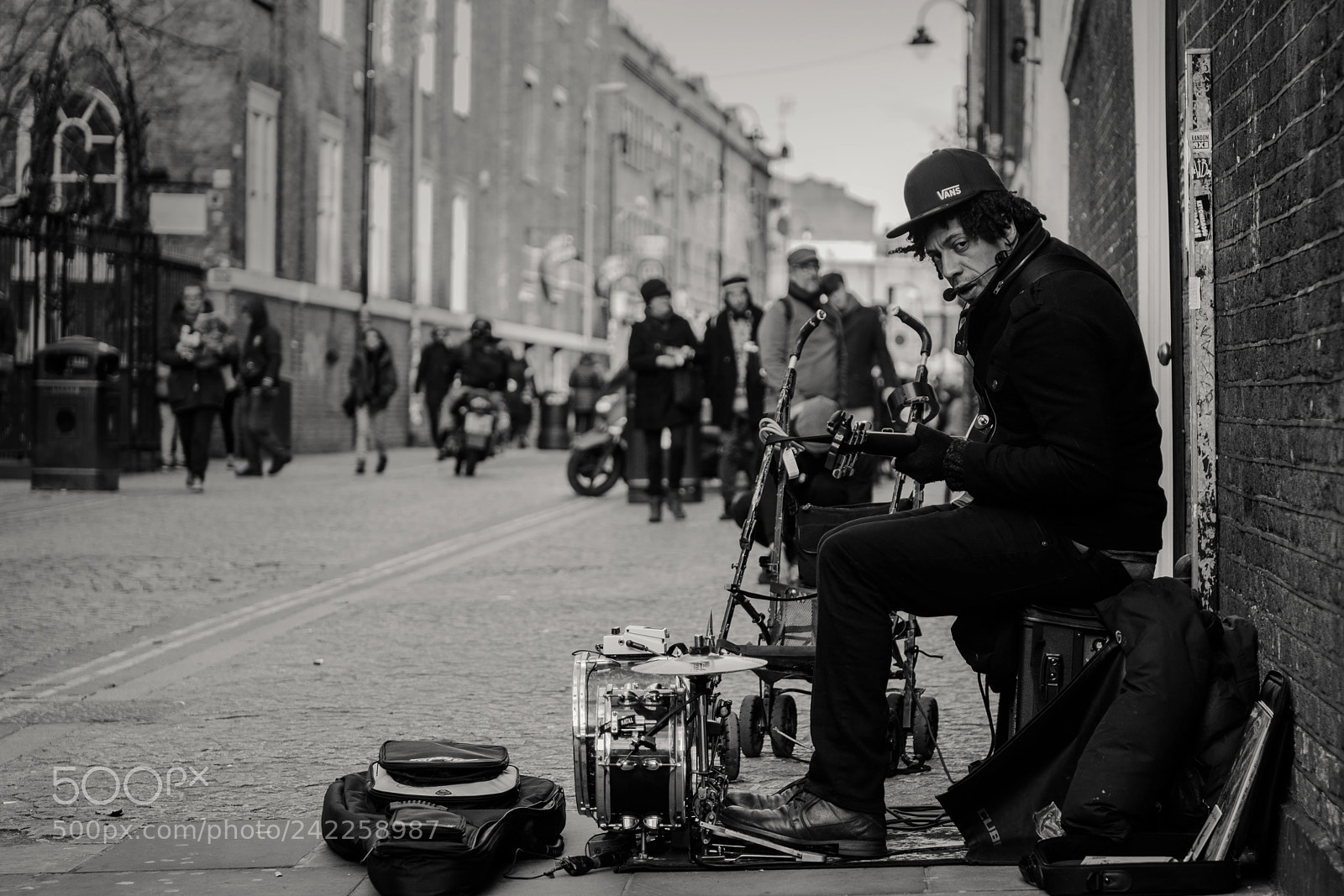 Nikon D7200 sample photo. Street artist photography