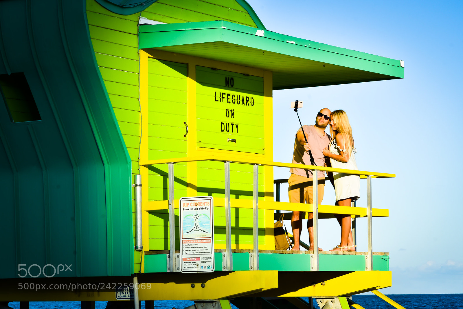 Nikon D7200 sample photo. Vacations must be documented photography