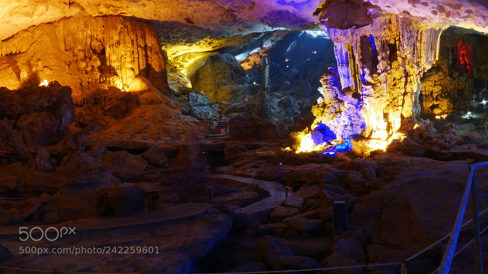 Panasonic Lumix DMC-GX7 sample photo. Great cave photography