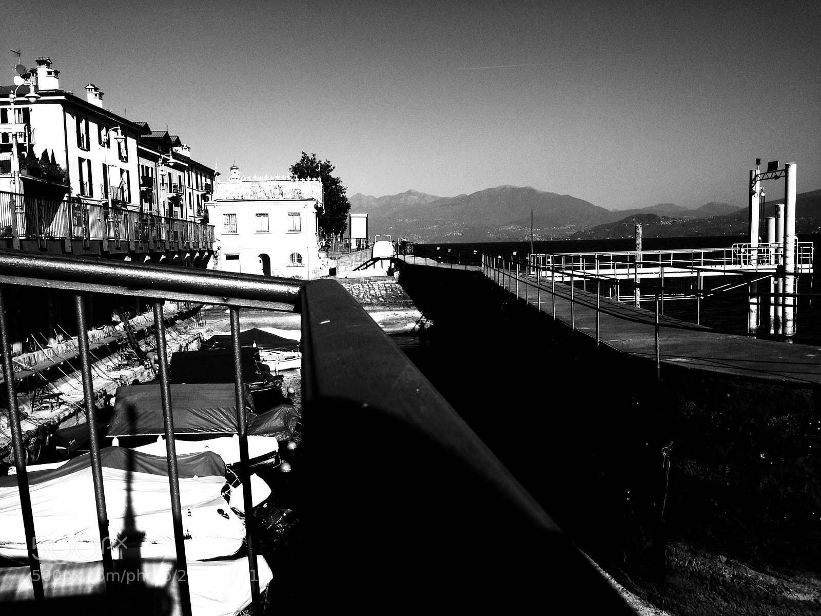 Apple iPhone 5 sample photo. Fishing port photography