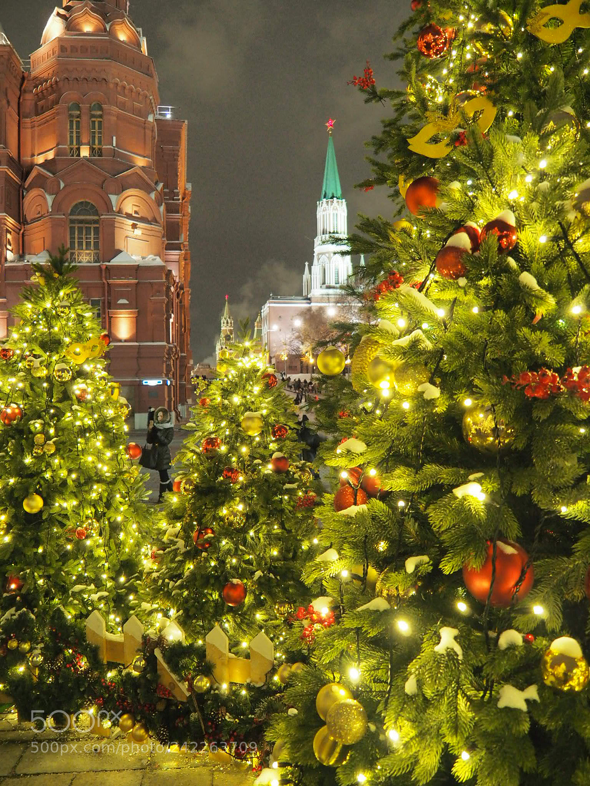 Olympus OM-D E-M10 sample photo. Moscow's lights photography