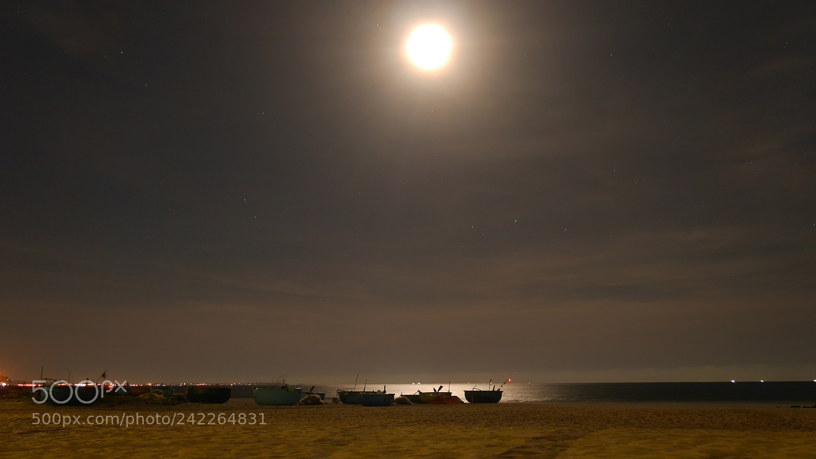 Panasonic Lumix DMC-GX7 sample photo. Night on the beach photography