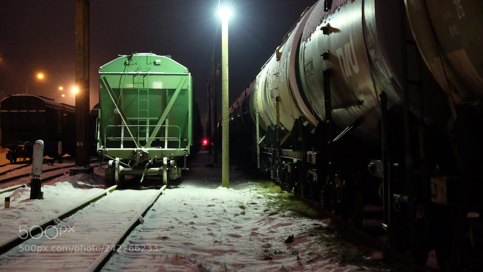 Fujifilm X-T10 sample photo. Night light photography