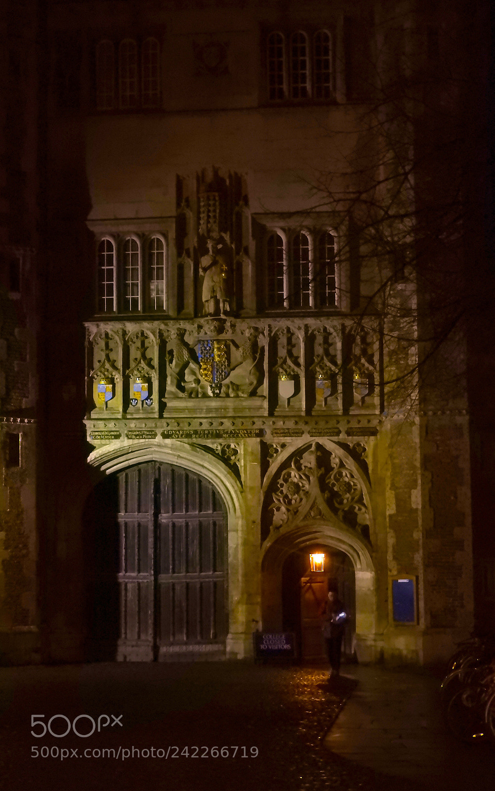 Nikon Coolpix B700 sample photo. Trinity college cambridge photography