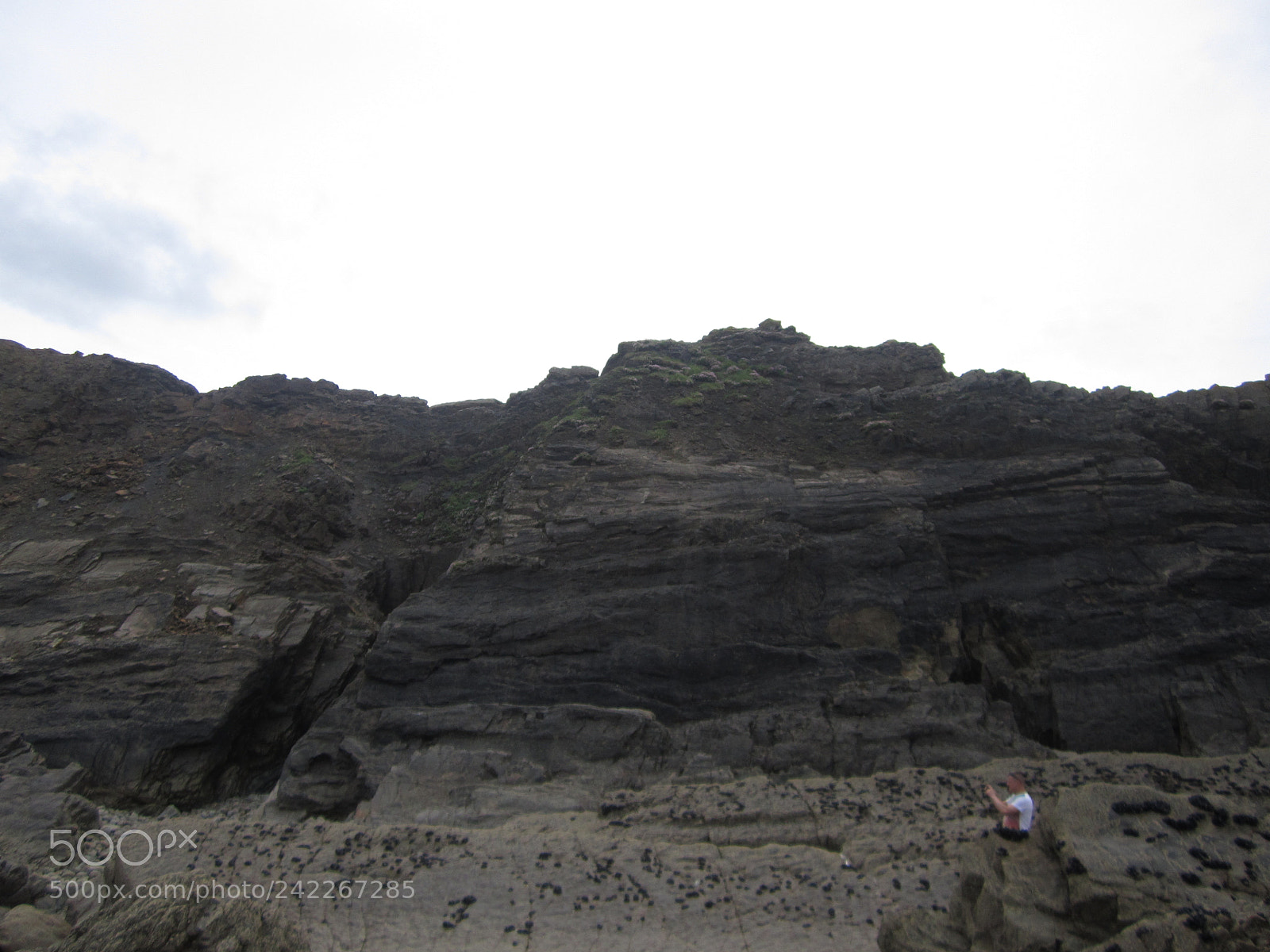 Canon PowerShot A2200 sample photo. Bude cliffs photography