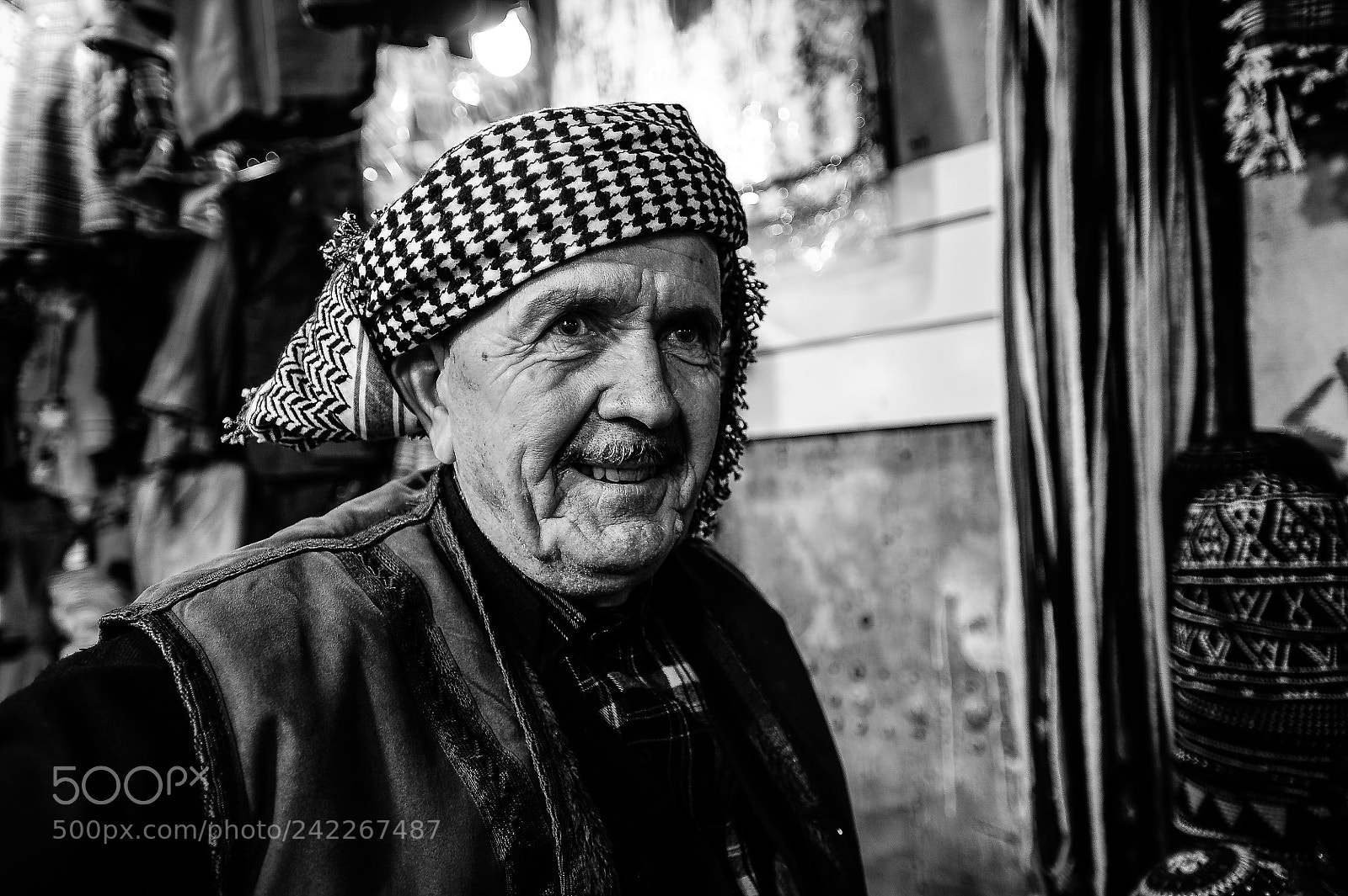 Nikon D3 sample photo. Faces from erbil, northern photography