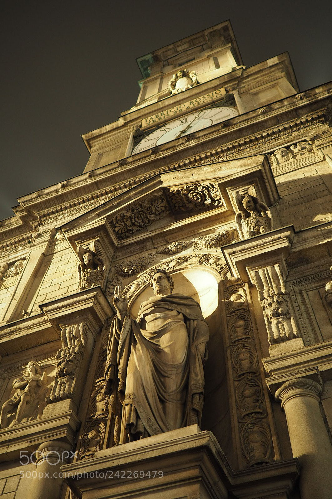 Olympus OM-D E-M10 II sample photo. Milan photography