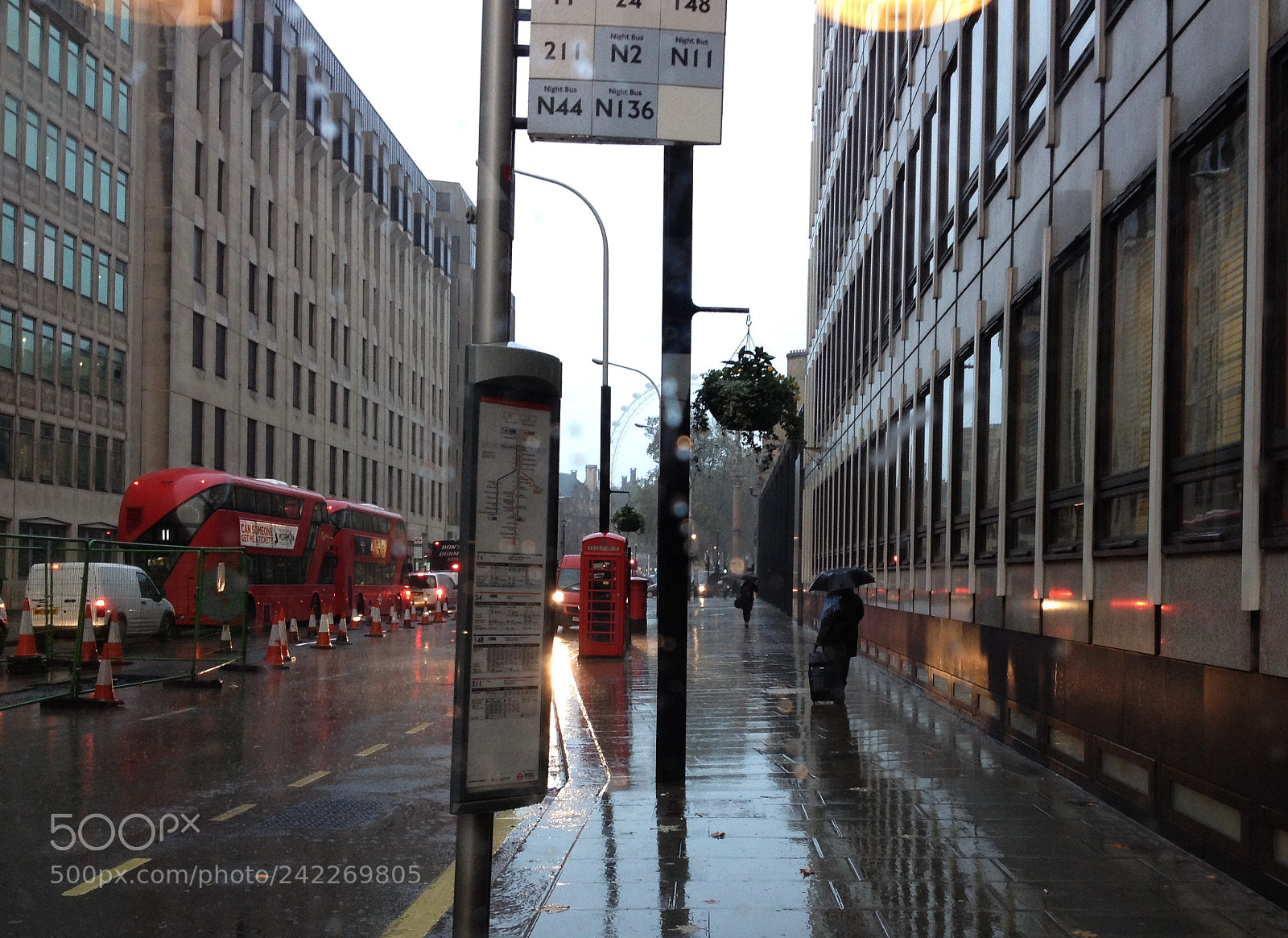 Apple iPhone 4S sample photo. 'these dark days of photography