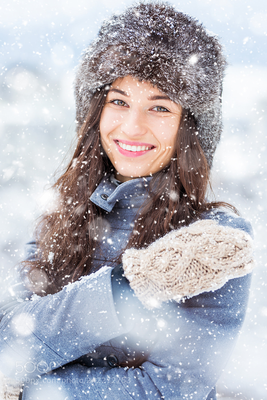 Nikon D810 sample photo. Girl in snowy landscapes photography