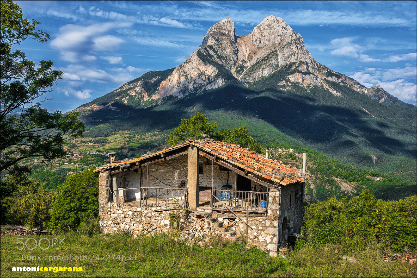 Nikon D7200 sample photo. Una casa junto al photography