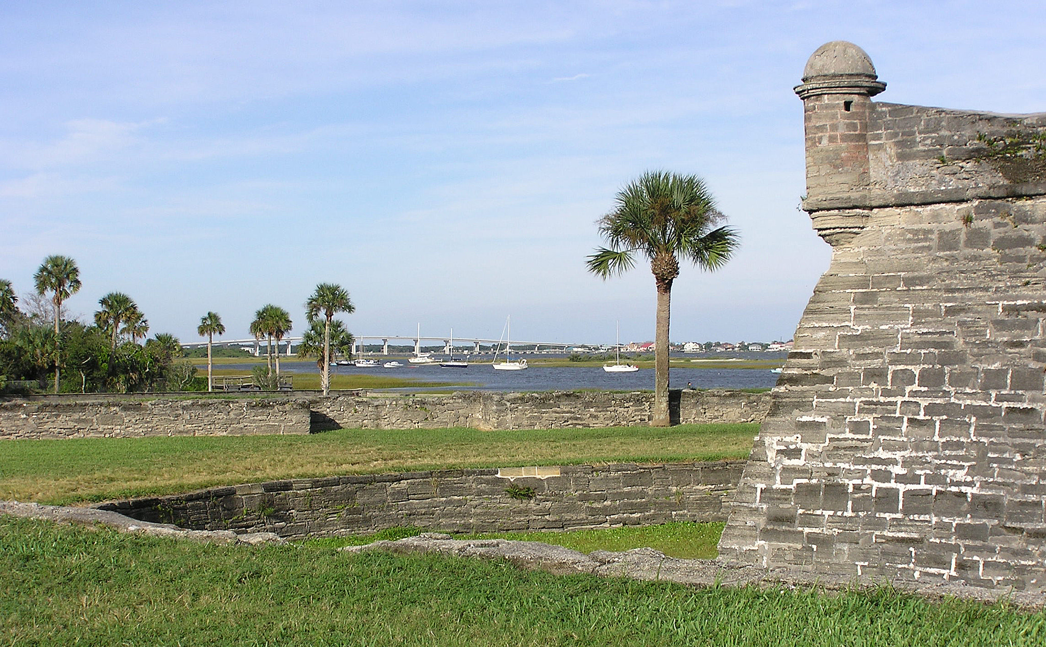 Olympus C750UZ sample photo. Castillo de san marcos photography