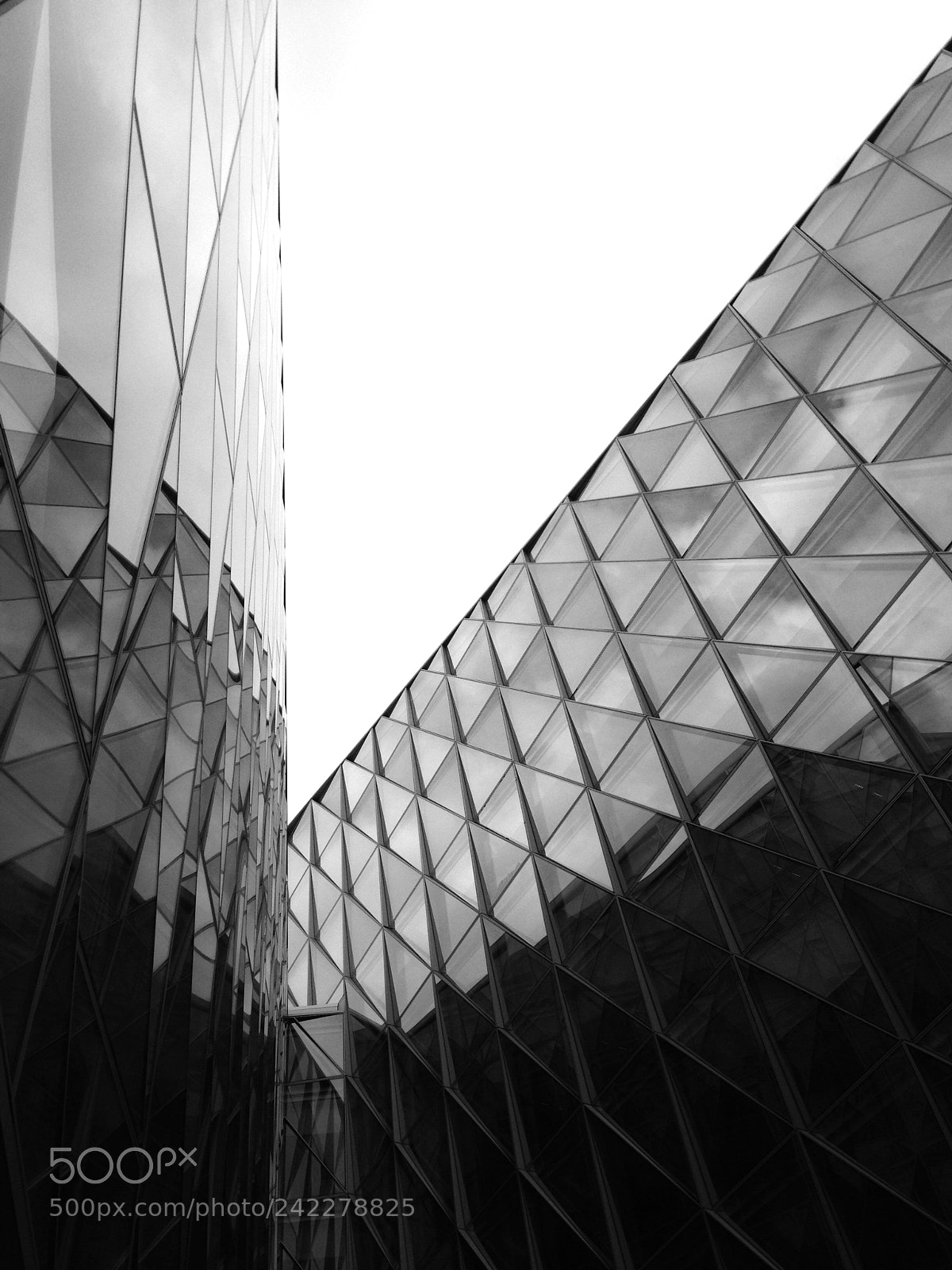 Apple iPhone 5 sample photo. Architecture photography