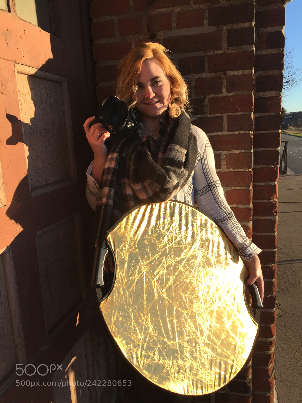 Apple iPhone 6 sample photo. Behind the scenes mit photography