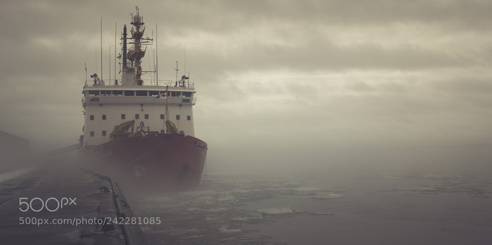 Sony Cyber-shot DSC-RX100 IV sample photo. Coast guard photography