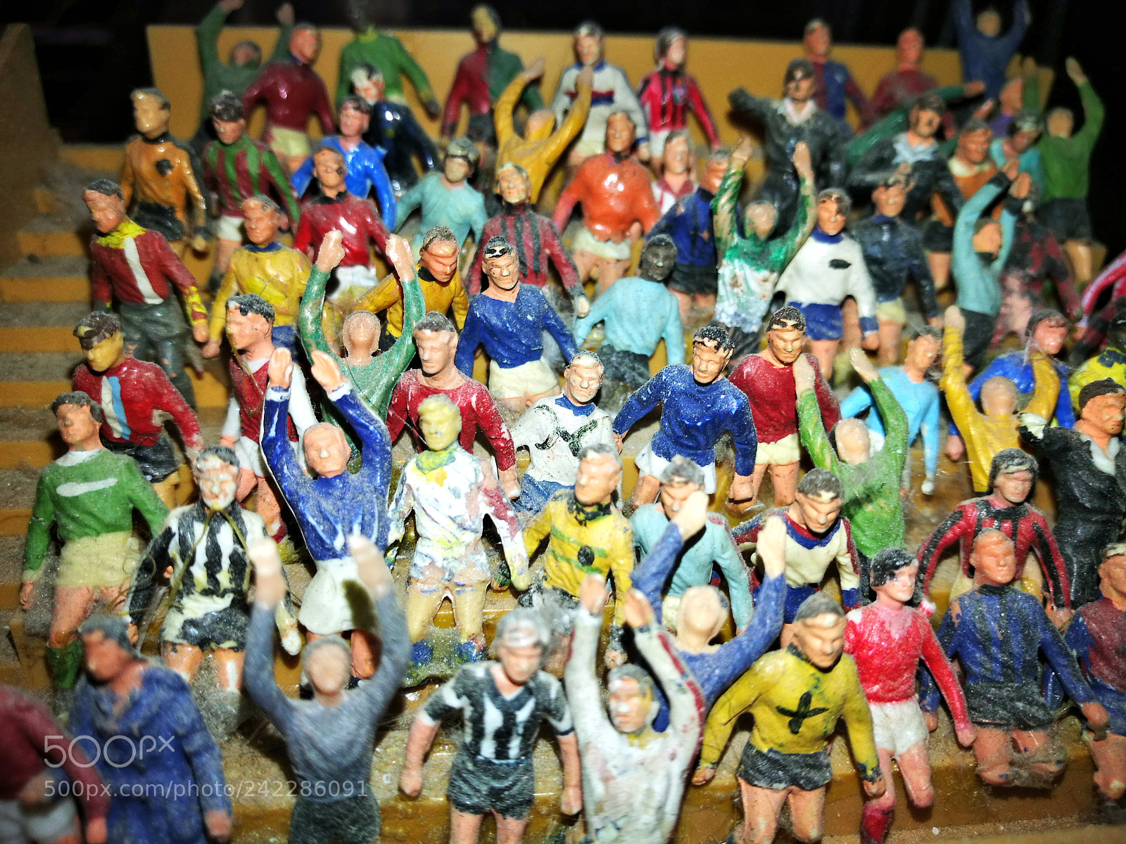 HUAWEI P9 sample photo. Soccer crowd miniature toys photography