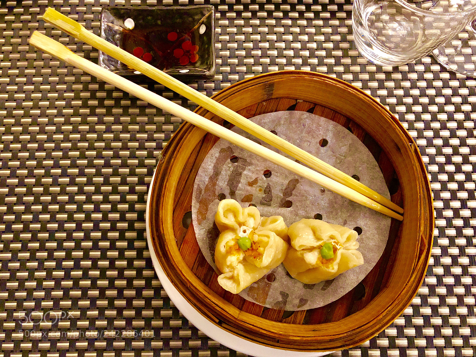 Apple iPhone X sample photo. Raviolidigamberi sushi chinesefood dinner photography