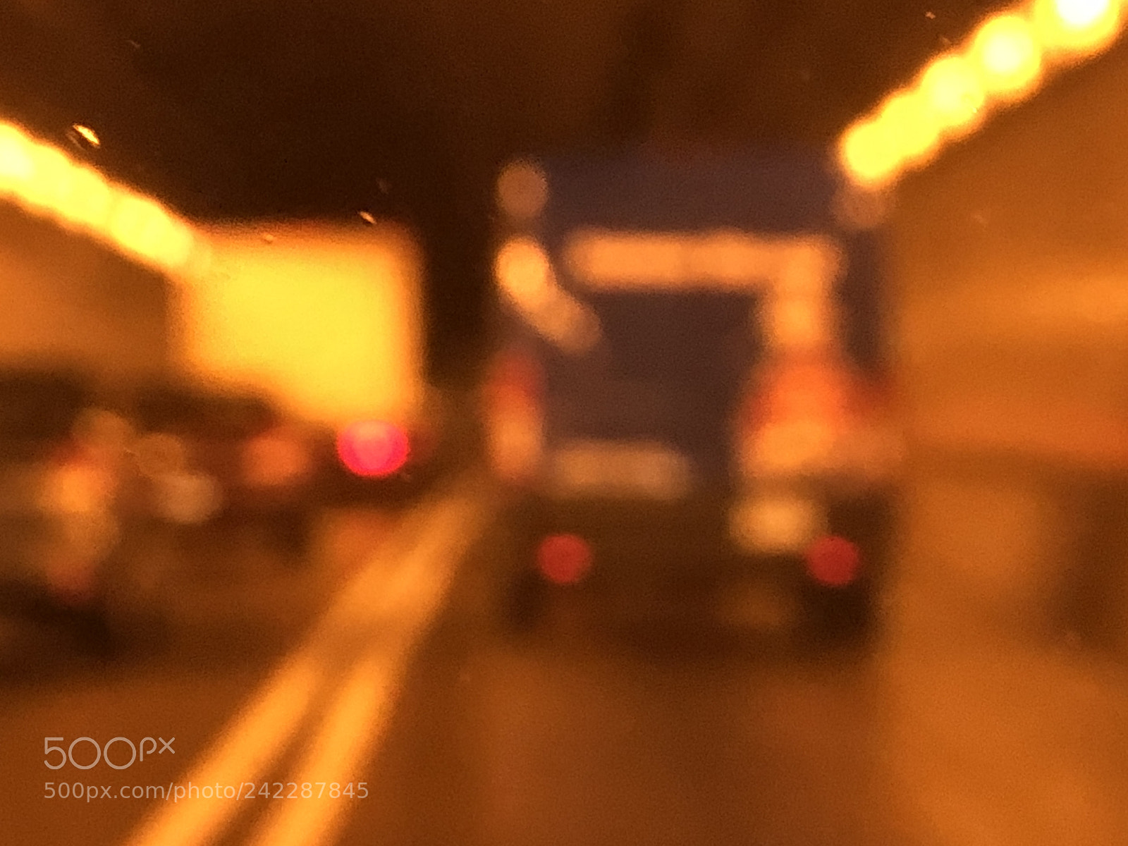 Apple iPhone 8 Plus sample photo. Blurry tunnel traffic photography
