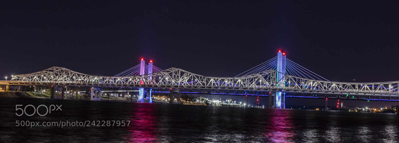 Canon EOS 5DS R sample photo. Lit up louisville bridge photography