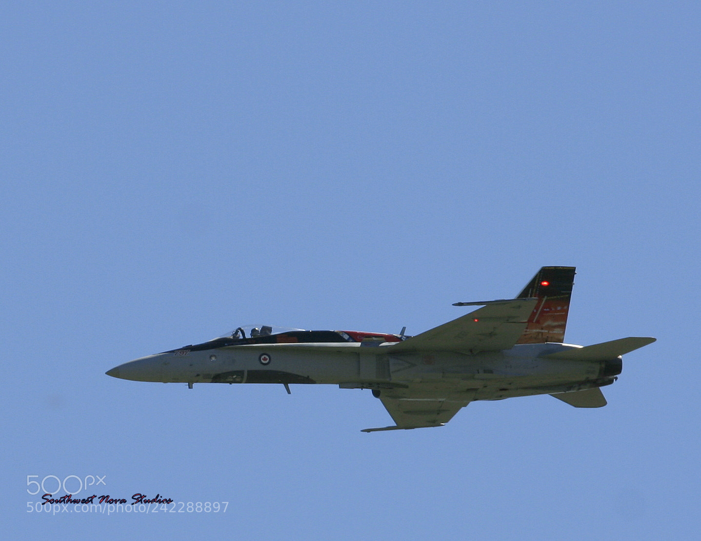 Canon EOS 350D (EOS Digital Rebel XT / EOS Kiss Digital N) sample photo. Yarmouth internation air show photography