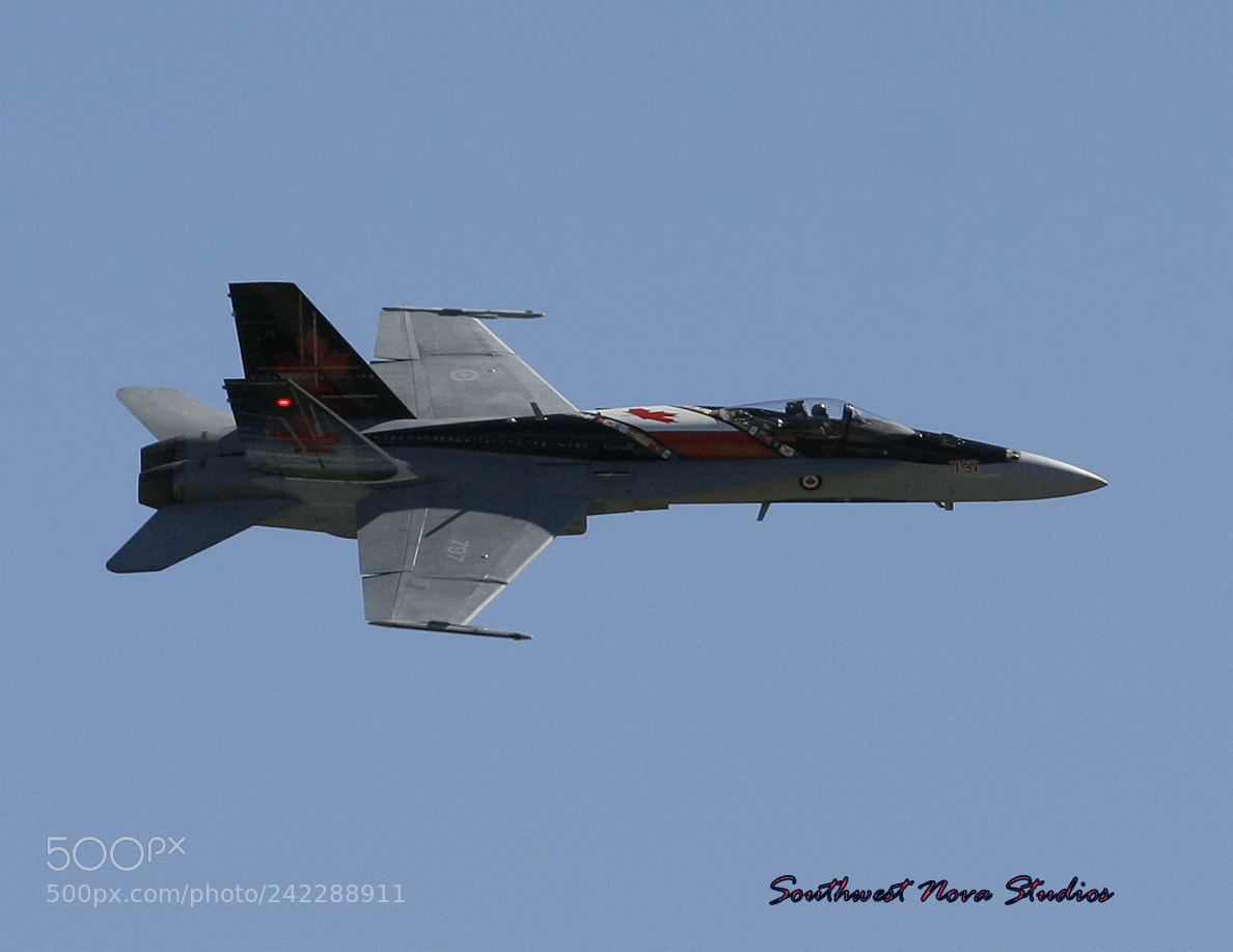 Canon EOS 350D (EOS Digital Rebel XT / EOS Kiss Digital N) sample photo. Yarmouth internation air show photography