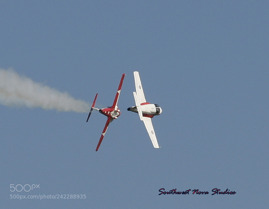 Canon EOS 350D (EOS Digital Rebel XT / EOS Kiss Digital N) sample photo. Yarmouth internation air show photography