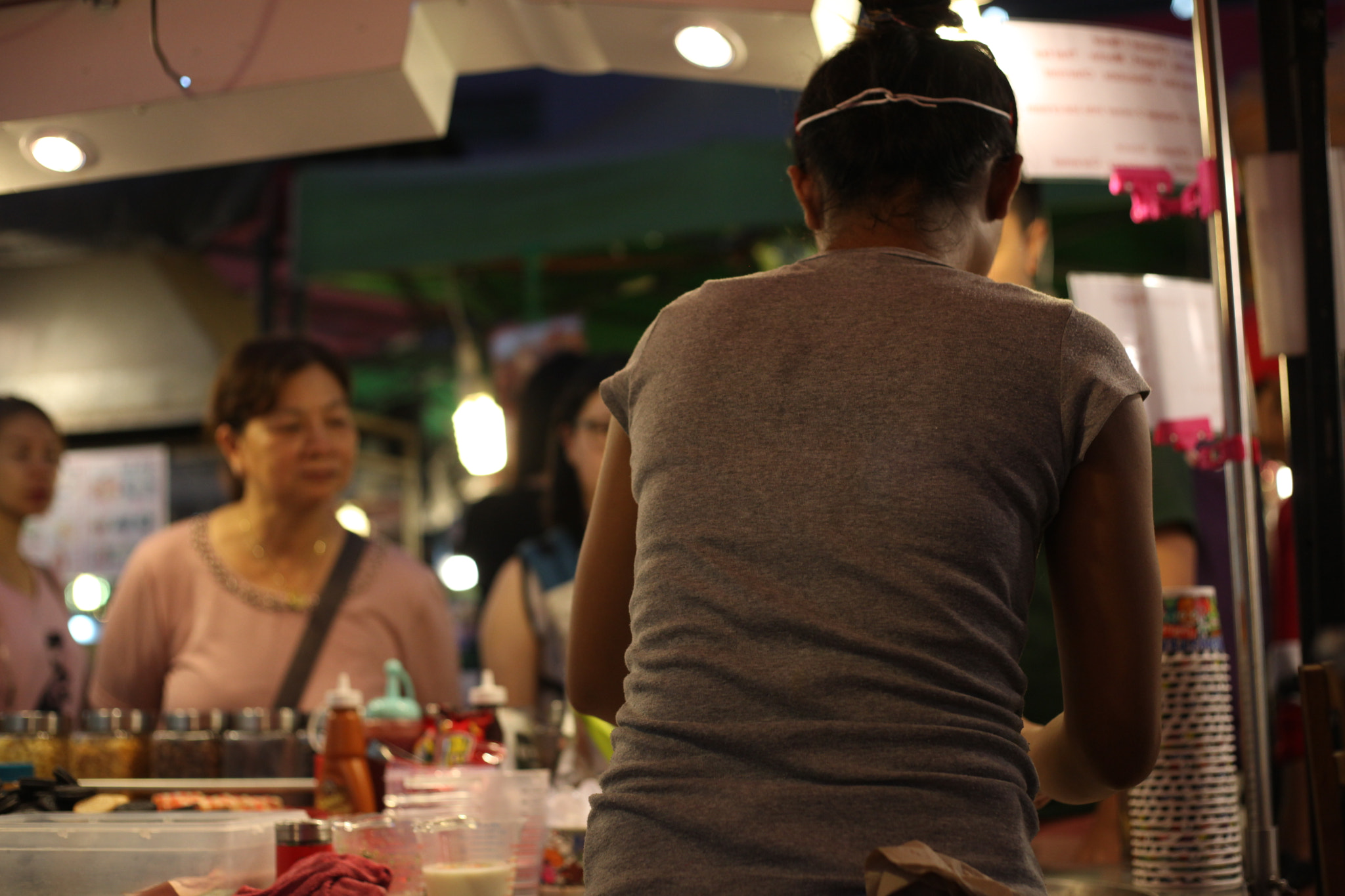 Canon EF 50mm F1.8 II sample photo. Street food. photography