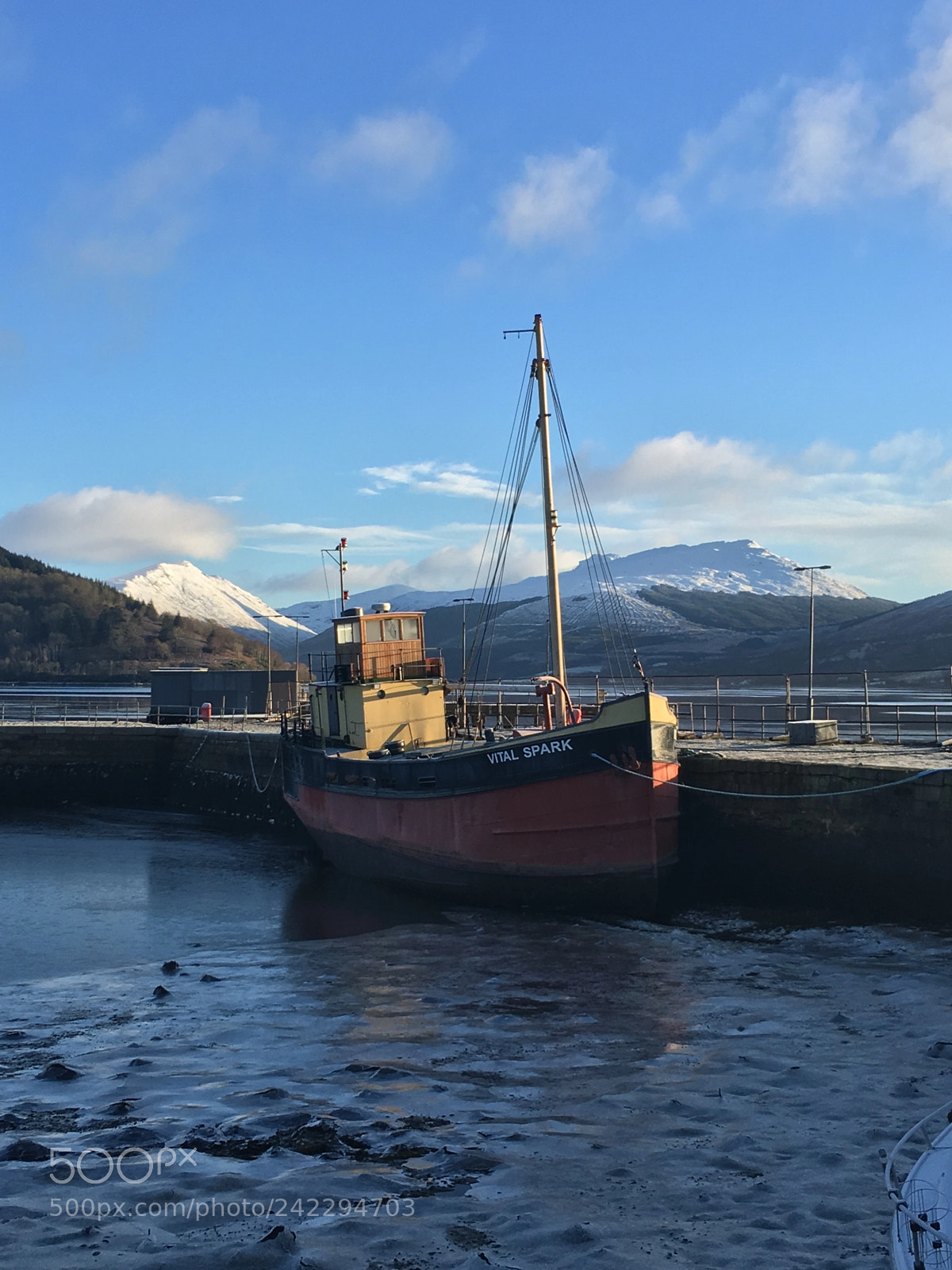 Apple iPhone 6s sample photo. Inverary photography