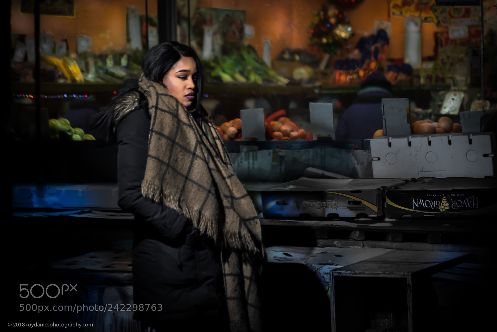 Nikon D810 sample photo. Market at night photography