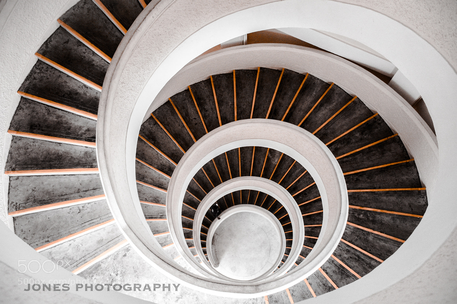 Nikon D7200 sample photo. Going down photography