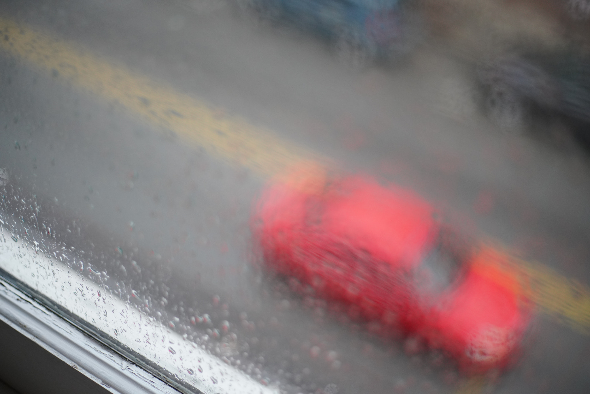 Sony a7R III + Canon EF 50mm F1.8 STM sample photo. 大雨傾盆 photography