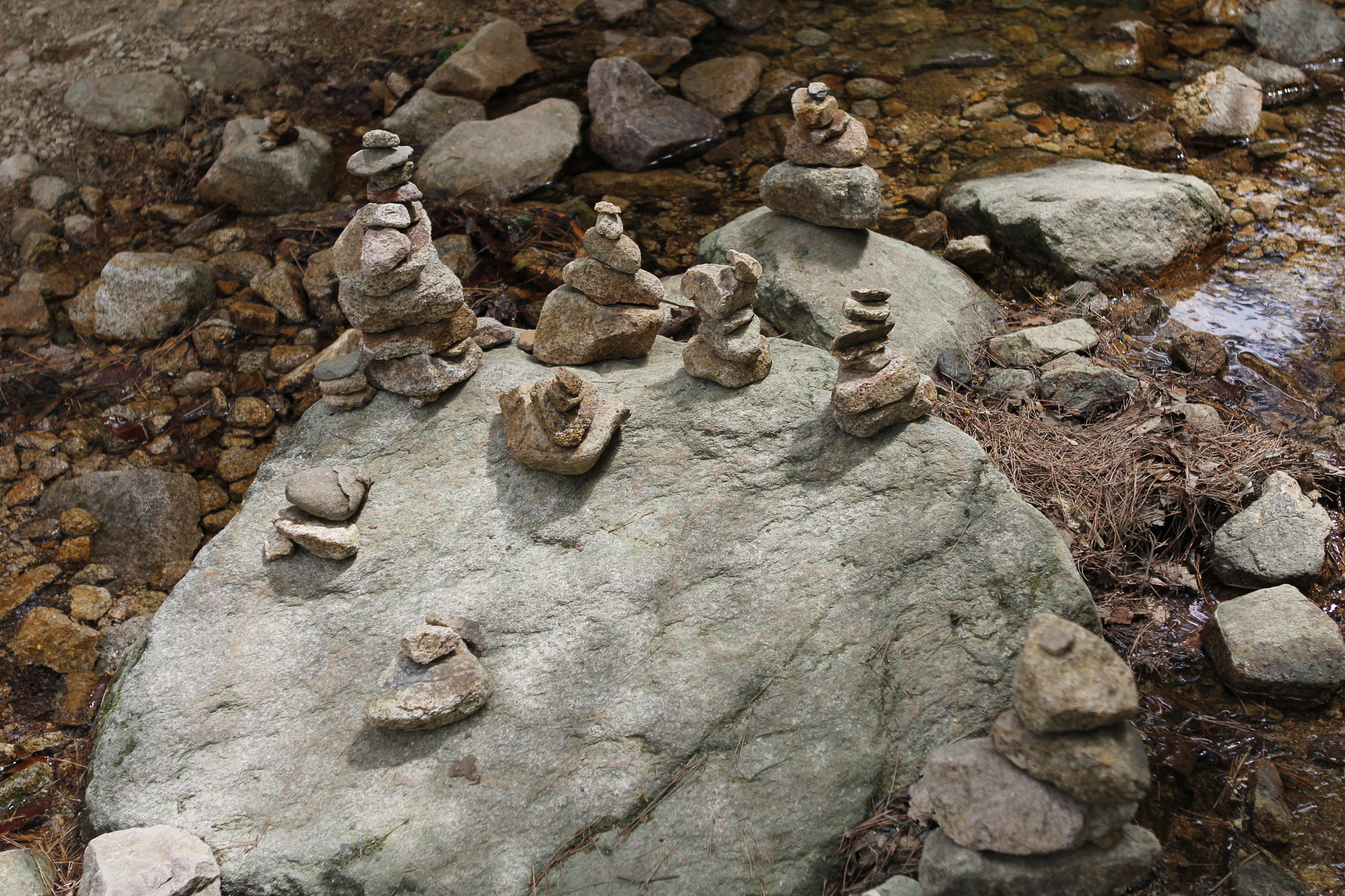 Canon EOS 60D + Canon EF 24-70mm F2.8L USM sample photo. Pagoda with stone photography