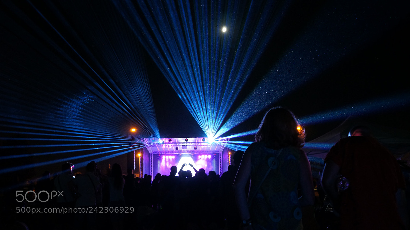 Sony Alpha NEX-5N sample photo. Diagonals photography