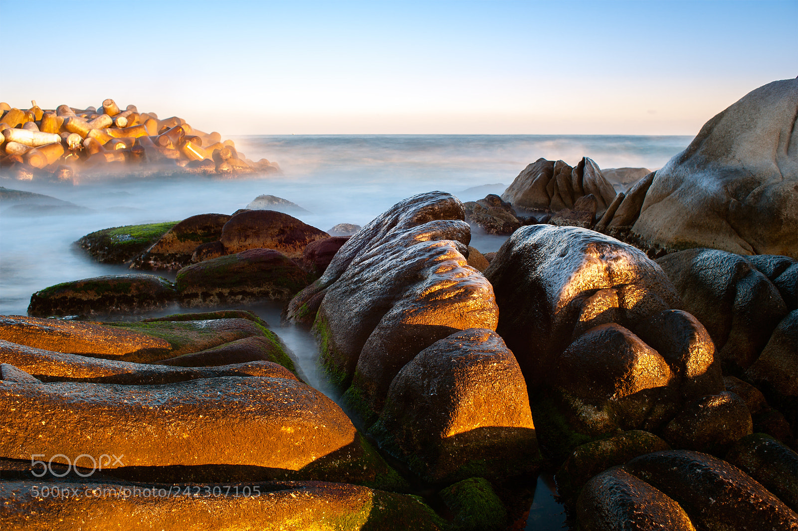 Nikon D700 sample photo. Morning light on rocky photography
