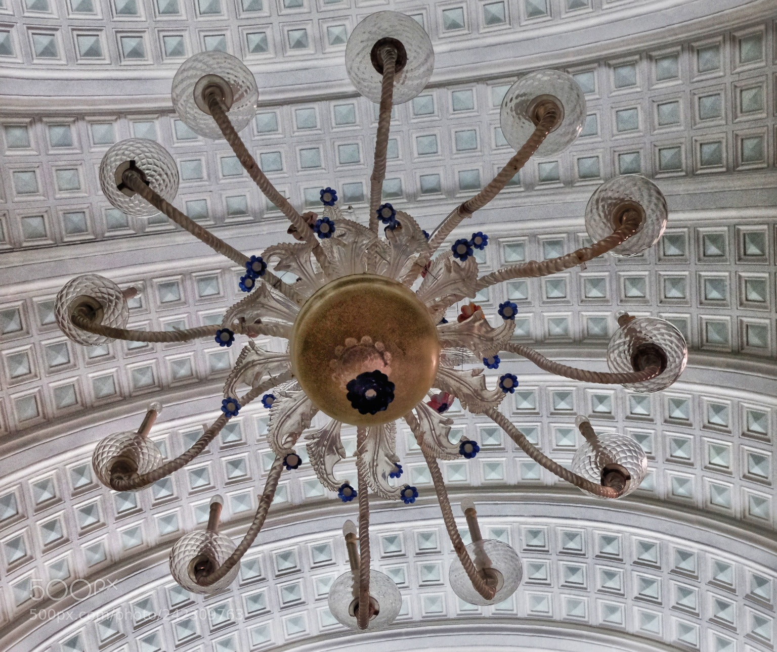 Fujifilm X-T20 sample photo. Chandelier photography